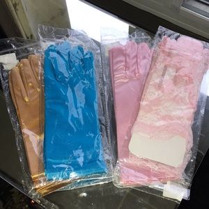 SATIN GLOVES 🌹
